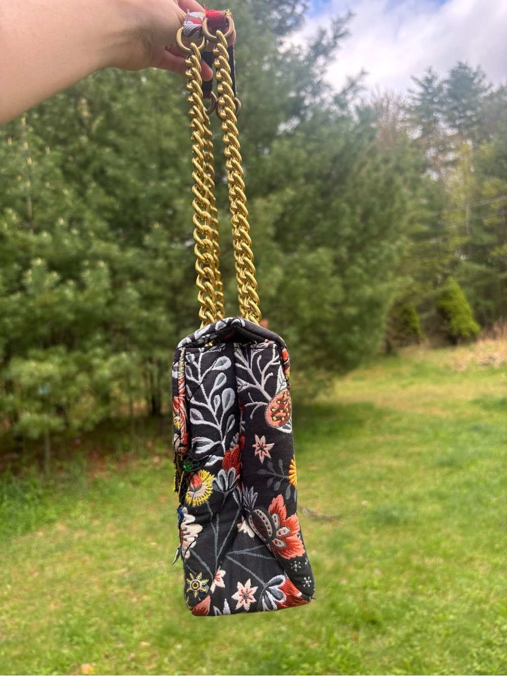 Kurt Geiger Embroidered Shoulder Bag - Picture 13 of 17